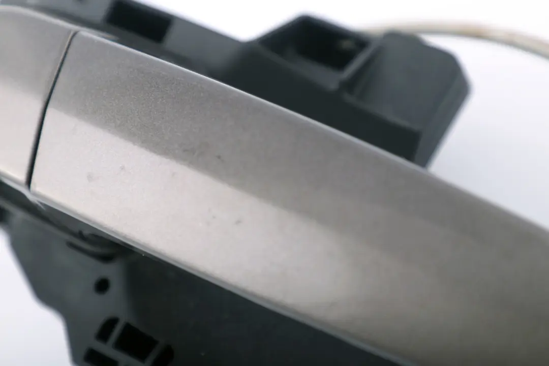 Poignée arrière droite complète Havanna Brown pour BMW 1 E87 à propos du numéro de pièce 7069759 BMW 1 E87 Poignée arrière droite complète Havanna Brown - SKU 7069759-HAV - Numéro de pièce 7069759