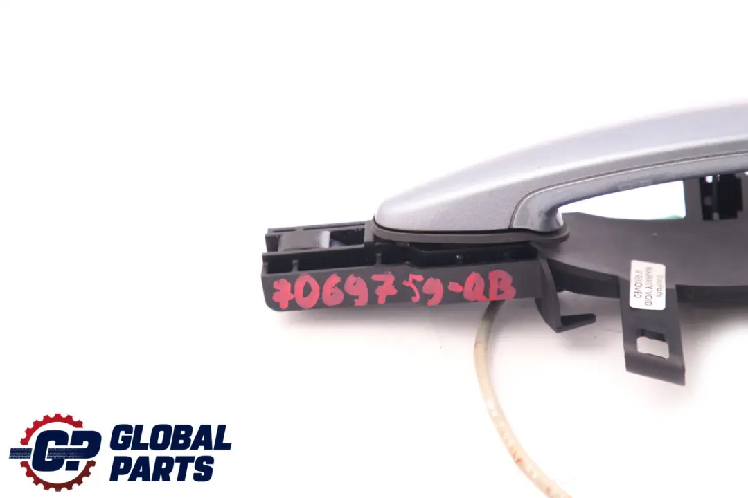 Complete Rear Right O/S Grab Door Handle Quarzblau Blue to BMW 1 Series E87 with Part number 7069759 BMW 1 Series E87 Complete Rear Right O/S Grab Door Handle Quarzblau Blue - SKU 7069759-QB - Part number 7069759