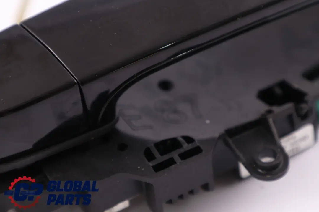 BMW 1 Series E87 Complete Rear Right O/S Grab Door Handle Schwarz 2 - 668 - SKU 7069759-SCH - Part number 7069759