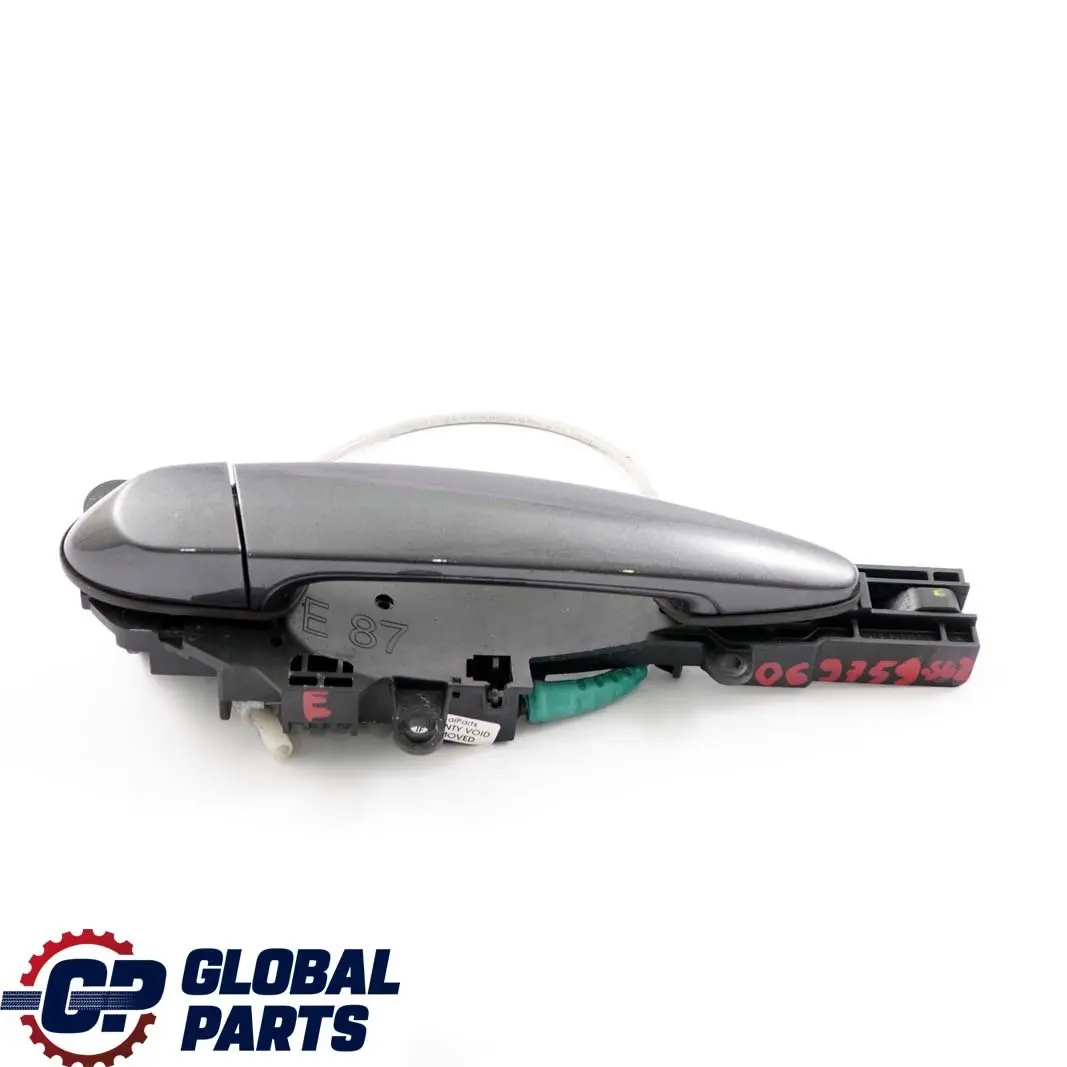 Maniglia Completa Posteriore Destra Grafite Scintillante A22 per BMW E87 con numero di parte 7069759 BMW E87 Maniglia Completa Posteriore Destra Grafite Scintillante A22 - SKU 7069759-SG2 - Numero di parte 7069759