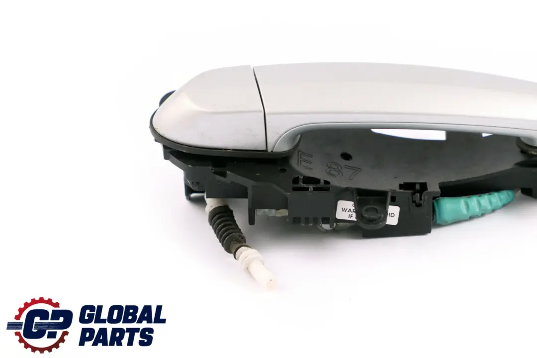 Complet Arriere Droite Argent Titane Metallique Argent 354 pour BMW 1 E87 Porte à propos du numéro de pièce 7069759 BMW 1 E87 Porte Complet Arriere Droite Argent Titane Metallique Argent 354 - SKU 7069759-TS - Numéro de pièce 7069759