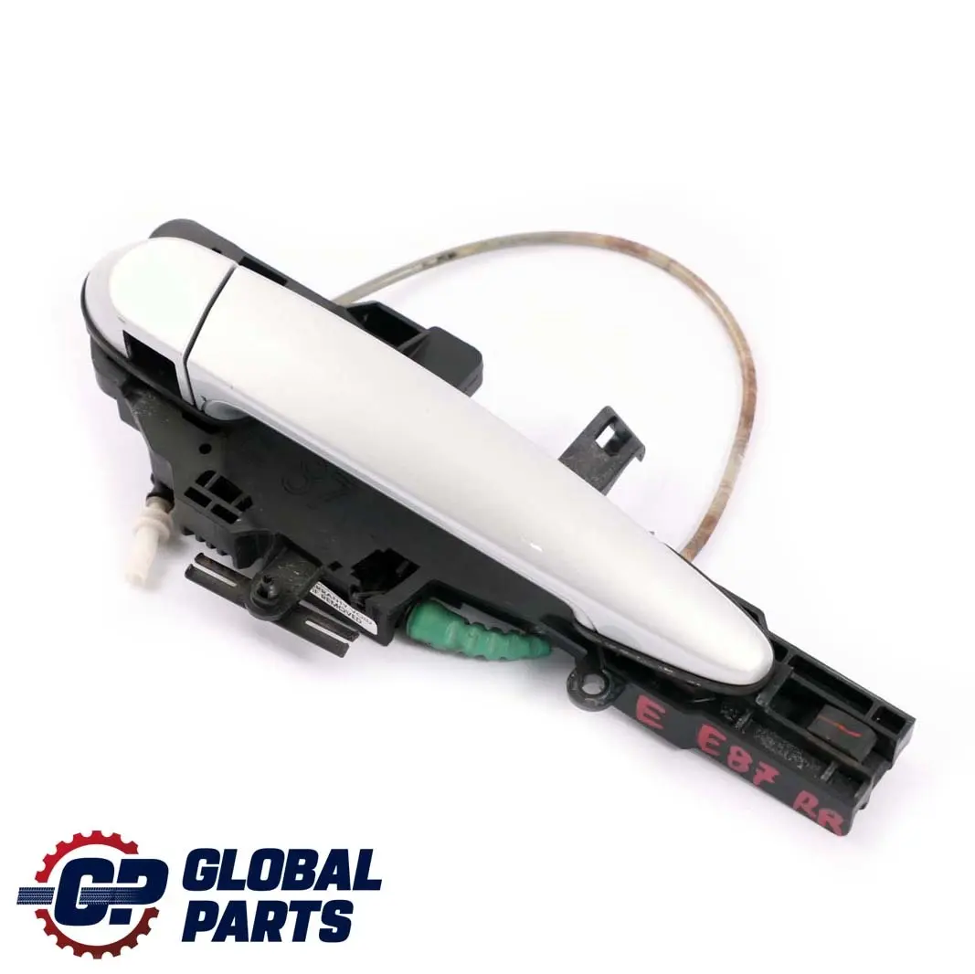 BMW E87 2 Maniglia Completo Posteriore Dx Argento-Titanio Metallic Argento - SKU 7069759-TS2 - Numero di parte 7069759
