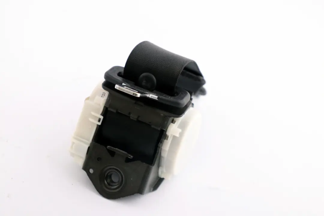 Centre Upper Belt to BMW 5 Series E60 M5 E60N Rear with Part number 9132821 BMW 5 Series E60 M5 E60N Rear Centre Upper Belt - SKU 7070084 - Part number 9132821