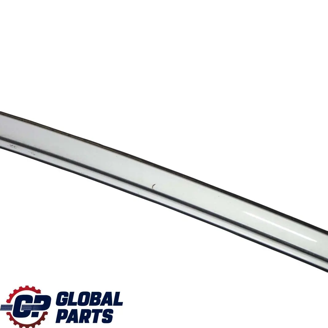 BMW E60 Techo Derecho Moldura Barandilla Canalon Rail Silverstone 2 A29 - SKU 7070196-SIL - Número de pieza 7070196