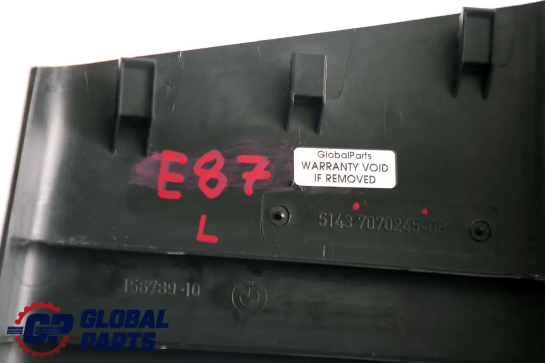 Obudowa Osłona Słupka Lewa do BMW E87 o numerze 7070245 BMW E87 Obudowa Osłona Słupka Lewa - SKU 7070245 - Numer Części 7070245