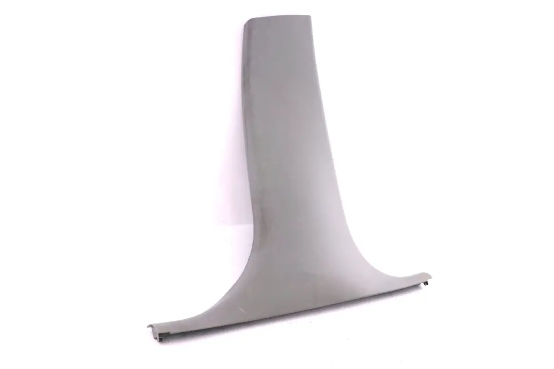 BMW 1 E87Blende Montant B en Bas a Droite Alaska Gris - SKU 7070246-1 - Numéro de pièce 51437115428