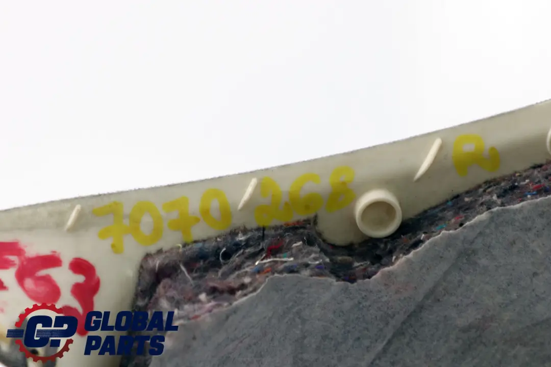 Osłona Kolumny Słupka C Prawa Szara do BMW E63 o numerze 7070268 BMW E63 Osłona Kolumny Słupka C Prawa Szara - SKU 7070268 - Numer Części 7070268