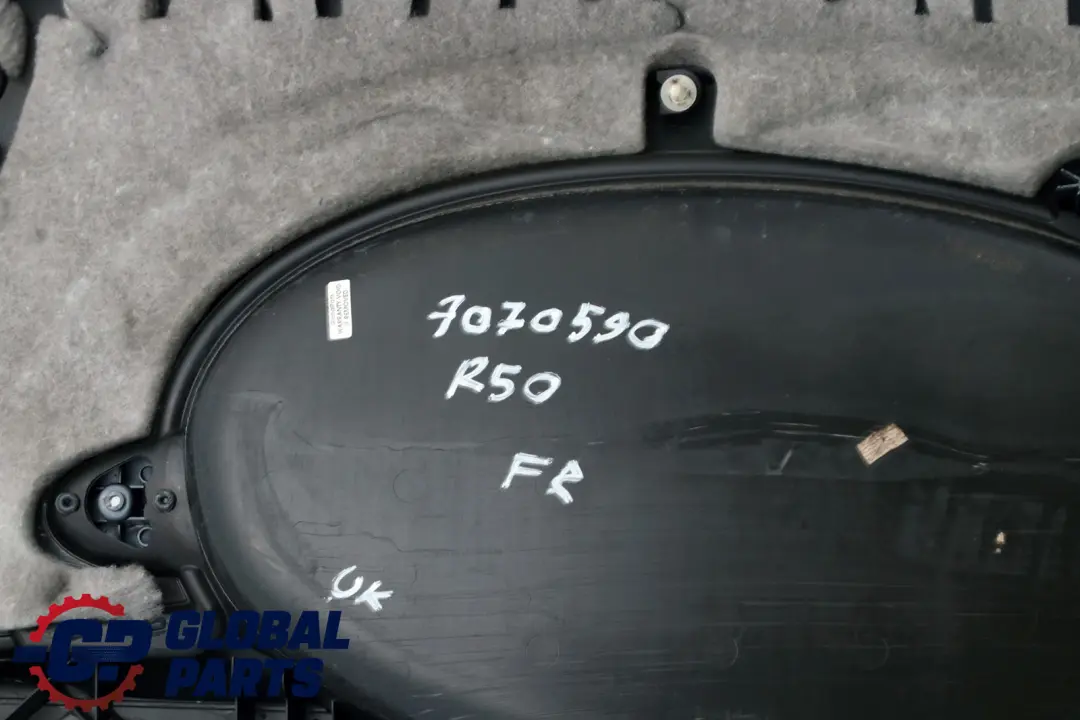 Türverkleidung Dekor Anthrazit Vorne Rechts Panther Black Kaleido für BMW Mini R50 mit Teilenummer 7070590 BMW Mini R50 Türverkleidung Dekor Anthrazit Vorne Rechts Panther Black Kaleido - SKU 7070590-1 - Teilenummer 7070590