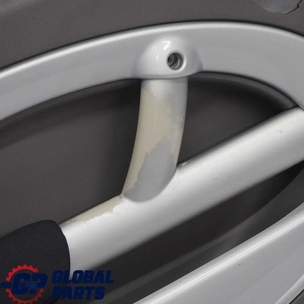 Türverkleidung Dekor Vorne Links Silber Grau Stoff Kaleido für BMW Mini R50 mit Teilenummer 7070591 BMW Mini R50 Türverkleidung Dekor Vorne Links Silber Grau Stoff Kaleido - SKU 7070591 - Teilenummer 7070591