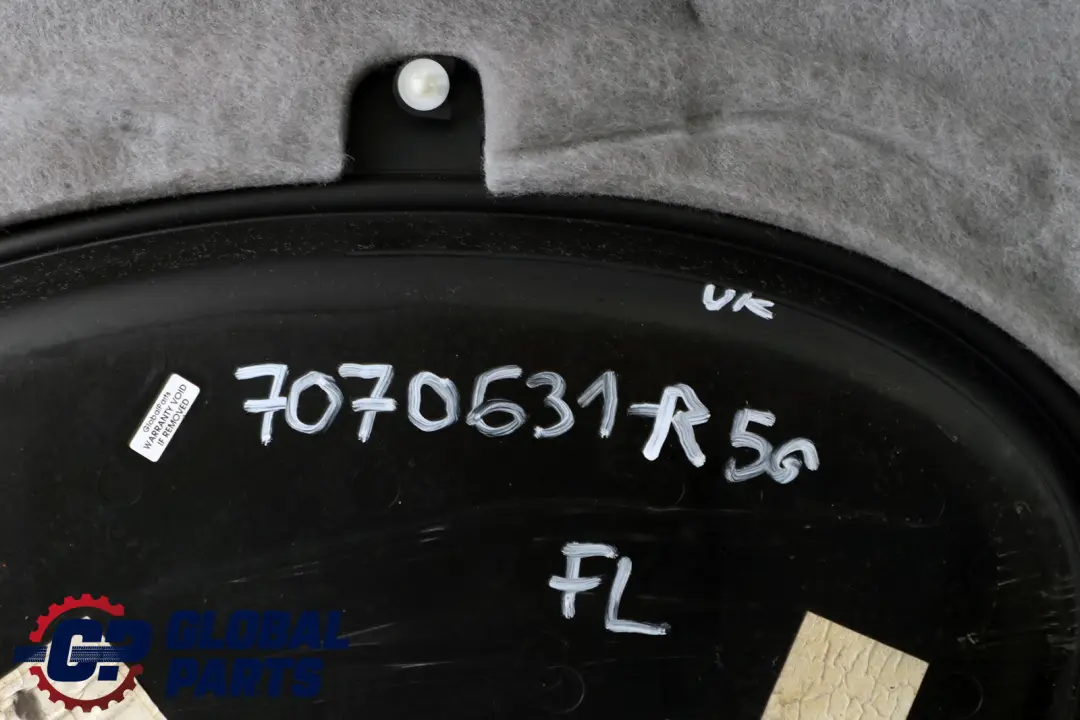 Türverkleidung Alloy Patina Vorne Links Tartan Rot HiFi für BMW Mini R50 R53 mit Teilenummer 7070631 BMW Mini R50 R53 Türverkleidung Alloy Patina Vorne Links Tartan Rot HiFi - SKU 7070631 - Teilenummer 7070631