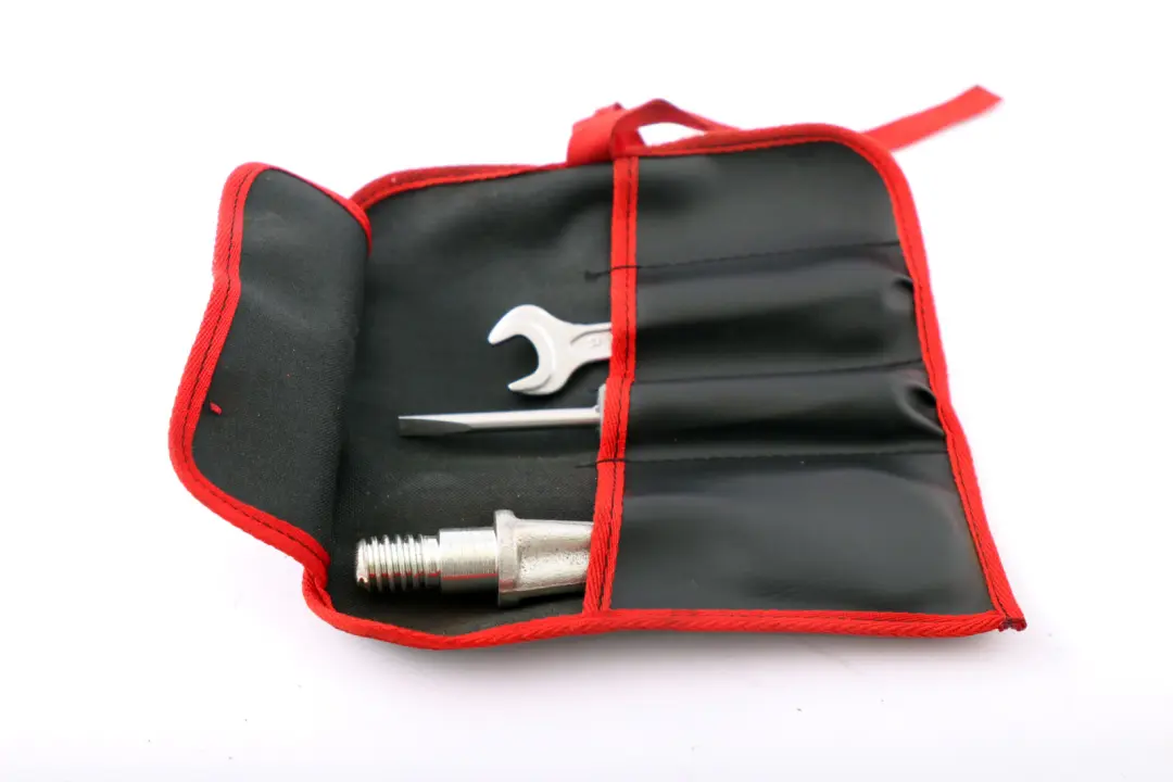 BMW E60 E61 E63 E65 E70 E71 E81 E87 E90 E91 Bisagra Gancho Remolque Herramientas - SKU 7070643-1 - Número de pieza 7070643