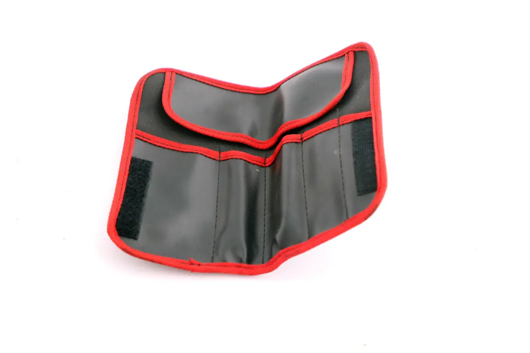 Occhielli per Rimorchio Werkzeugkoffe per BMW E53 E60 E61 E63 E65 E81 E87 E90 E91 con numero di parte 7070643 BMW E53 E60 E61 E63 E65 E81 E87 E90 E91 Occhielli per Rimorchio Werkzeugkoffe - SKU 7070643-3 - Numero di parte 7070643