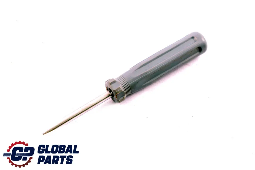  Boite À Outils BMW X5 E53 E60 E87 E90 Crochet Oeil De Remorquage Outils - SKU 7070643-6 - Numéro de pièce 7070643