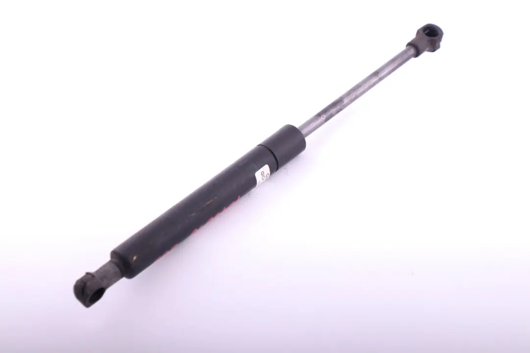 Siłownik maski silnika do BMW E63 E64 o numerze 7070670 BMW E63 E64 Siłownik maski silnika - SKU 7070670 - Numer Części 7070670