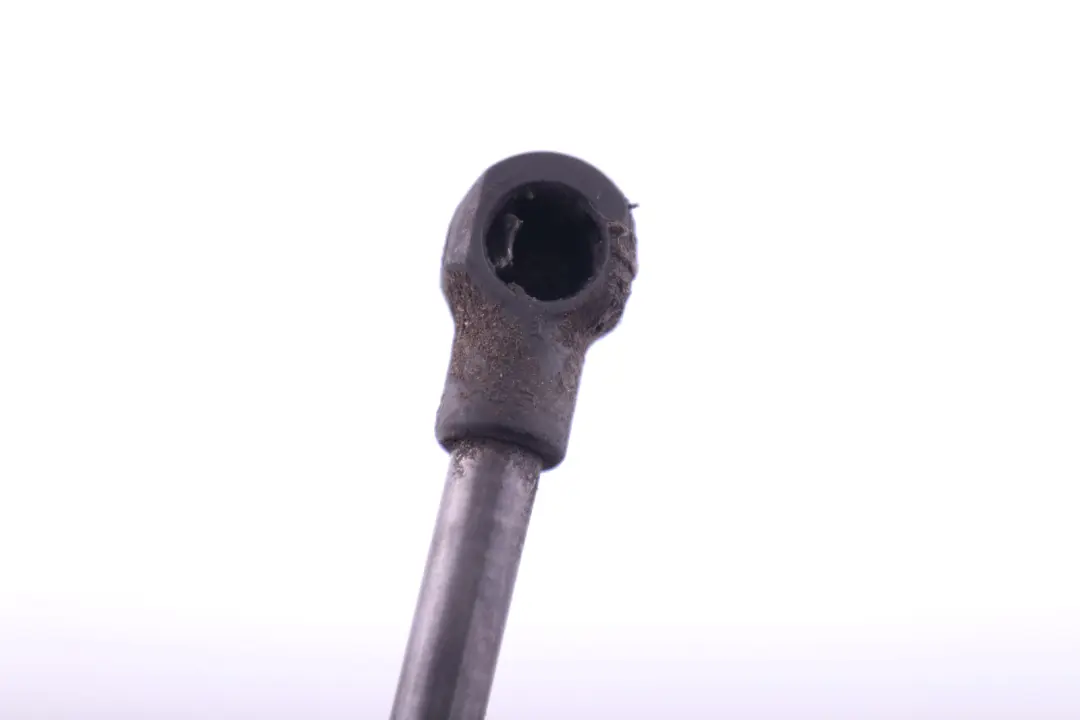 Siłownik maski silnika do BMW E63 E64 o numerze 7070670 BMW E63 E64 Siłownik maski silnika - SKU 7070670 - Numer Części 7070670