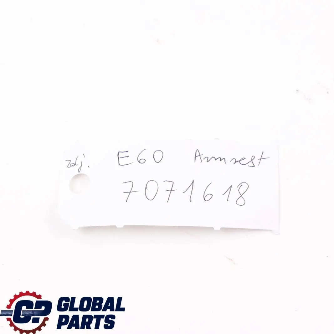 BMW E60 Respaldo Asiento Trasero Apoyabrazos Central Estante Portavasos Gris - SKU 7071618 - Número de pieza 6988616