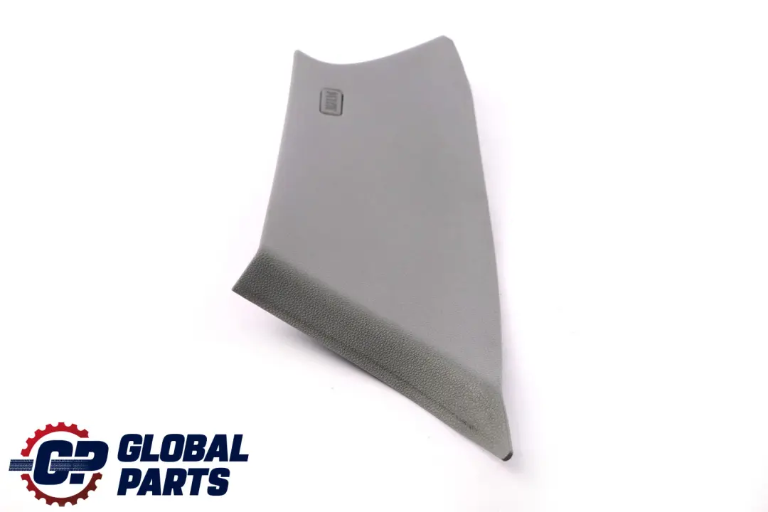 Tapa Columna Pilar C Izquierda Alaskagrau Gris para BMW E81 con número de pieza 7072017 BMW E81 Tapa Columna Pilar C Izquierda Alaskagrau Gris - SKU 7072017-1 - Número de pieza 7072017