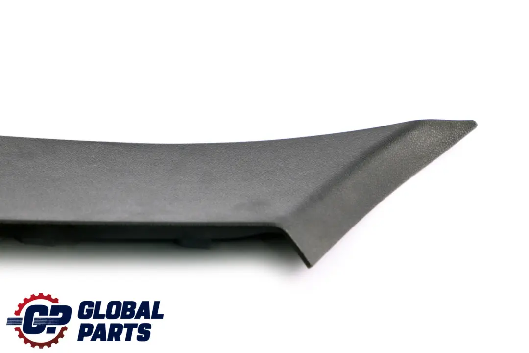 Columna C Izquierda Tapa embellecedora Schwarz Negro 5143 para BMW E81 con número de pieza 7072017 BMW E81 Columna C Izquierda Tapa embellecedora Schwarz Negro 5143 - SKU 7072017 - Número de pieza 7072017