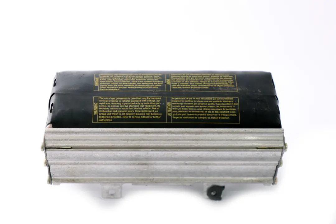 Poduszka Powietrzna Pasażera do BMW E65 E66 o numerze 7072620 BMW E65 E66 Poduszka Powietrzna Pasażera - SKU 7072620 - Numer Części 7072620