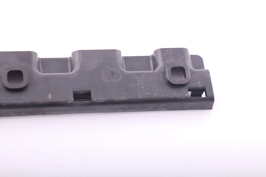 Halteleiste Links, Blende Schweller / Radlauf für BMW 6 er E63 E64 LCI mit Teilenummer 7072875 BMW 6 er E63 E64 LCI Halteleiste Links, Blende Schweller / Radlauf - SKU 7072875 - Teilenummer 7072875