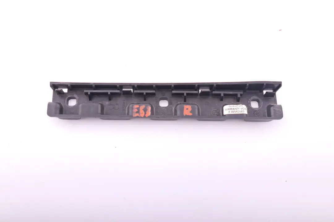 Supporting Ledge Bracket Mount Right O/S to BMW 6 Series E63 E64 LCI with Part number 7072876 BMW 6 Series E63 E64 LCI Supporting Ledge Bracket Mount Right O/S - SKU 7072876 - Part number 7072876