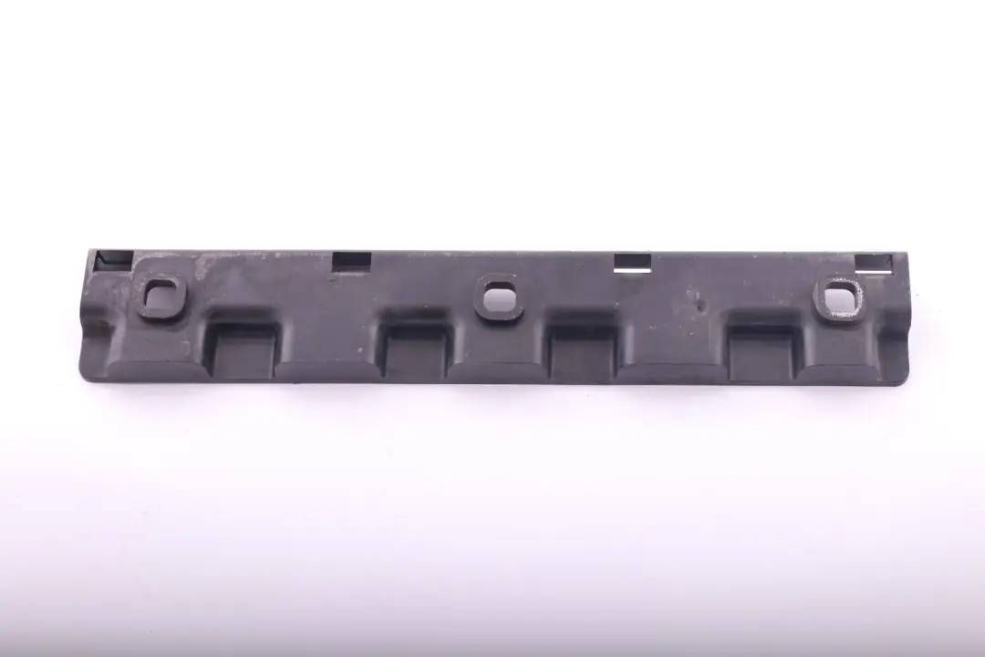 Supporting Ledge Bracket Mount Right O/S to BMW 6 Series E63 E64 LCI with Part number 7072876 BMW 6 Series E63 E64 LCI Supporting Ledge Bracket Mount Right O/S - SKU 7072876 - Part number 7072876