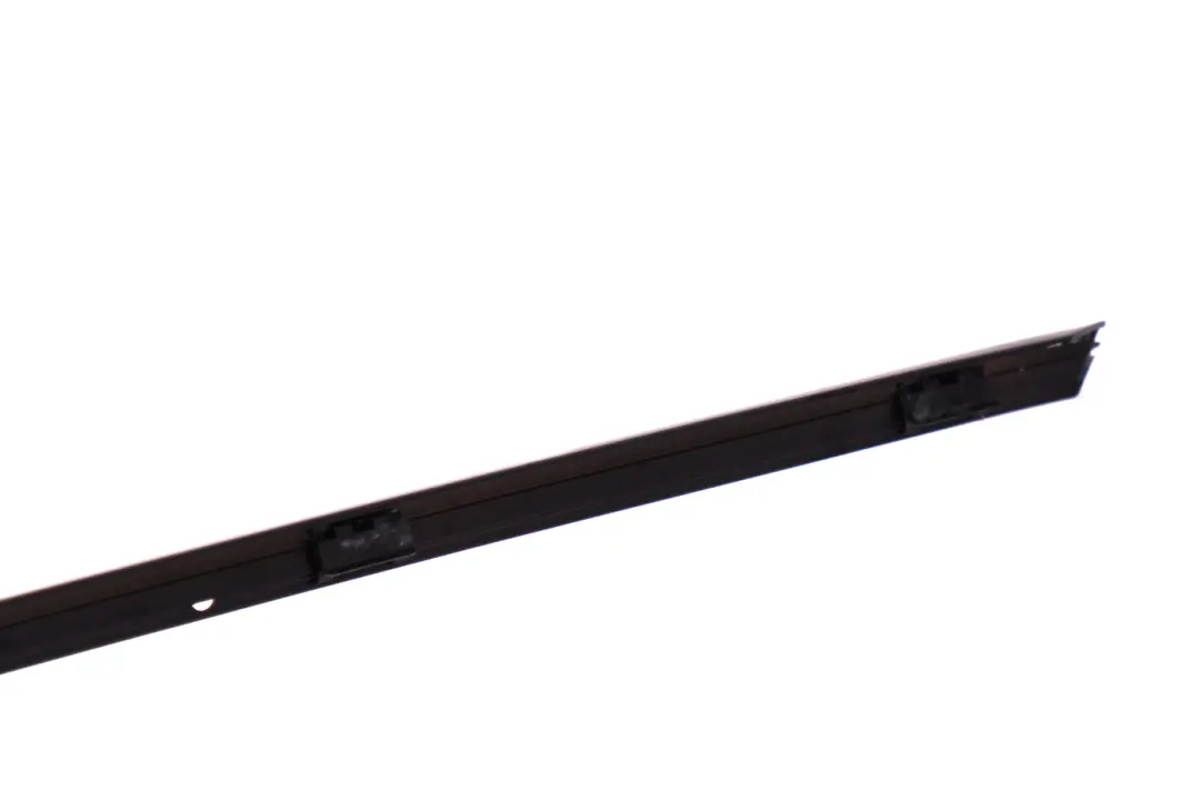 BMW E60 E61 Listwa Szyby Drzwi Prawy Przód - SKU 7072884 - Numer Części 7072884