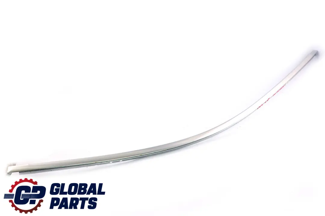 Garniture de cadre de fenêtre supérieur porte avant gauche chromée pour BMW E60 E61 à propos du numéro de pièce 7072885 BMW E60 E61 Garniture de cadre de fenêtre supérieur porte avant gauche chromée - SKU 7072885 - Numéro de pièce 7072885