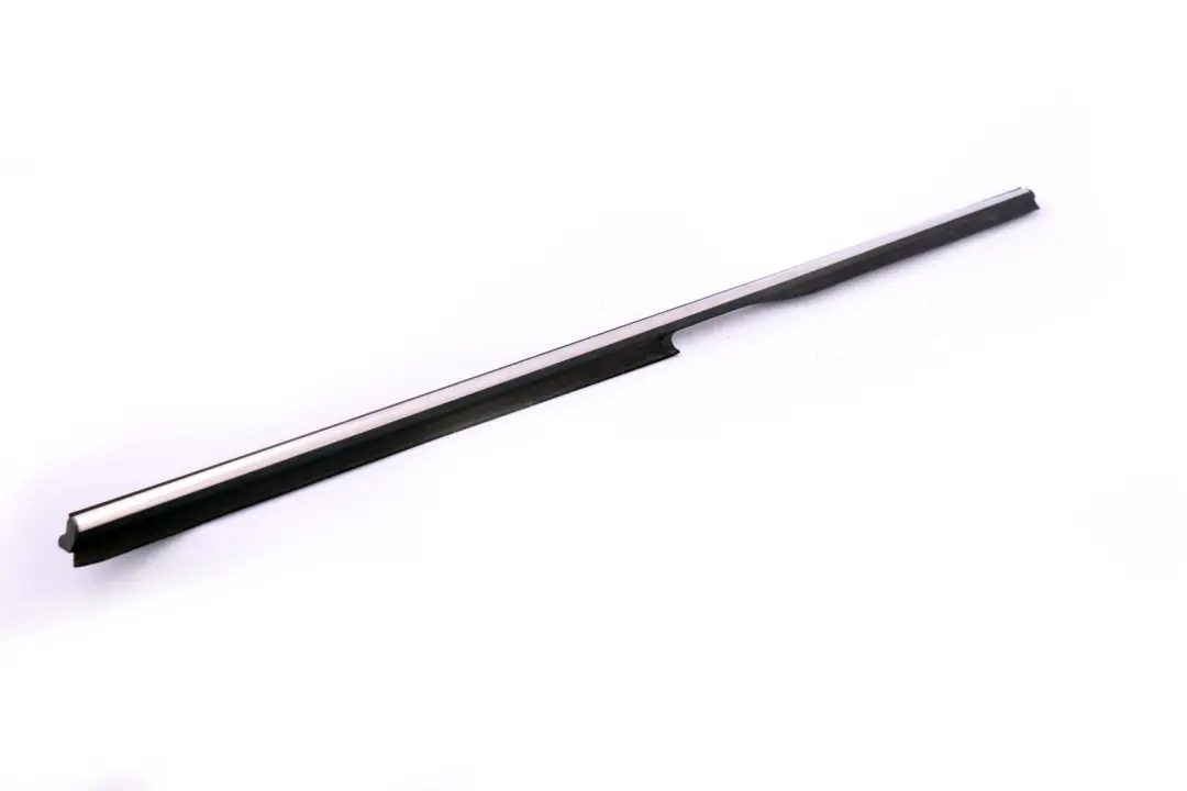 Mini Cooper R52 Cabriolet Plaque D'egout Exterieur Arriere Droite 5136 - SKU 7072932 - Numéro de pièce 7072932
