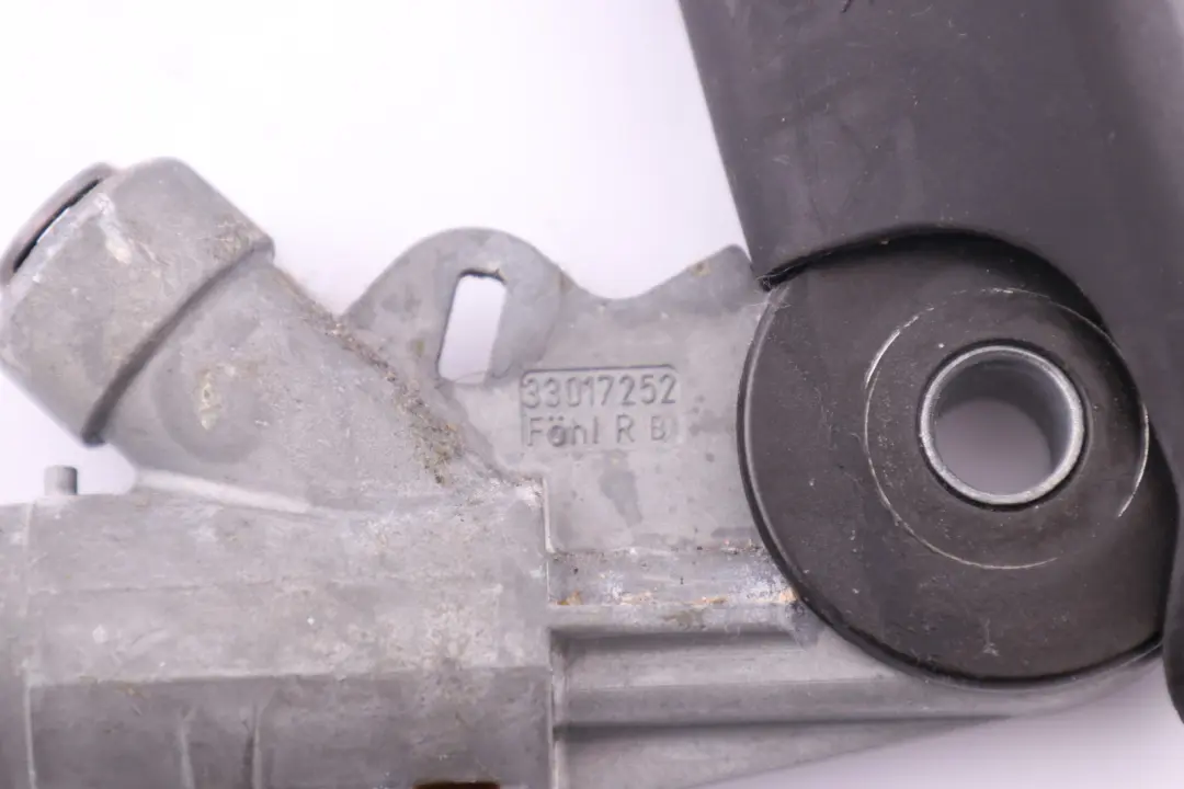 Front Seat Lower Belt Tensioner Buckle Right O/S to BMW X3 X5 E53 with Part number 7073380 BMW X3 X5 E53 Front Seat Lower Belt Tensioner Buckle Right O/S - SKU 7073380 - Part number 7073380