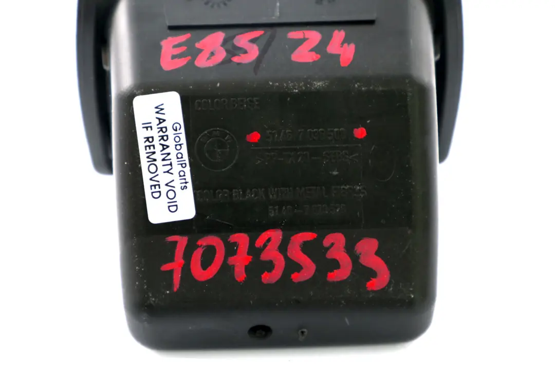 Consola Central Trasera Bandeja Inserto Negro 7036500 para BMW Z4 E85 E86 con número de pieza 7073533 BMW Z4 E85 E86 Consola Central Trasera Bandeja Inserto Negro 7036500 - SKU 7073533 - Número de pieza 7073533