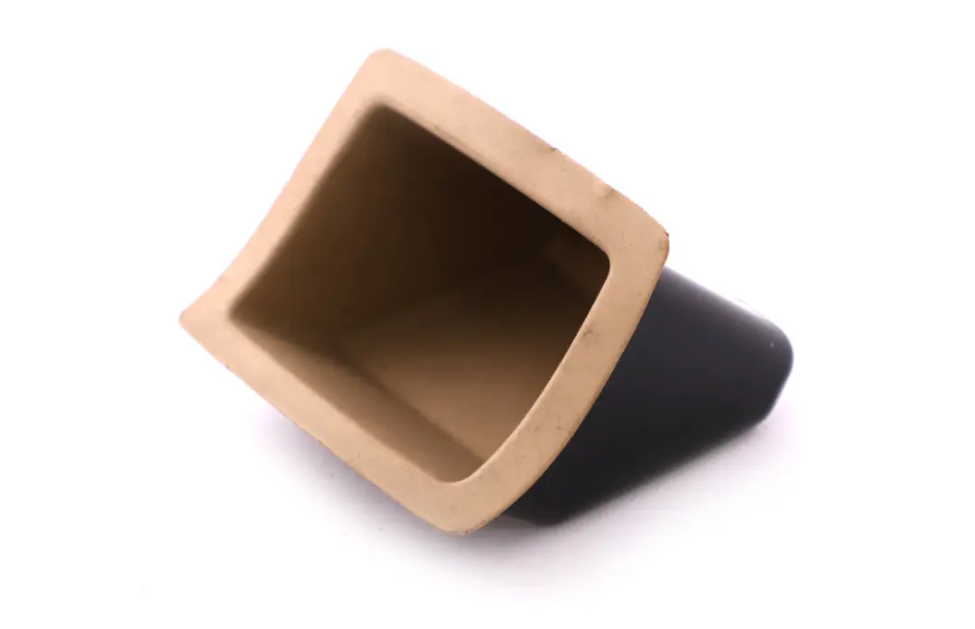 Vassoio portaoggetti per console centrale posteriore Beige 7036500 per BMW E85 E86 con numero di parte 7073535 BMW E85 E86 Vassoio portaoggetti per console centrale posteriore Beige 7036500 - SKU 7073535 - Numero di parte 7073535