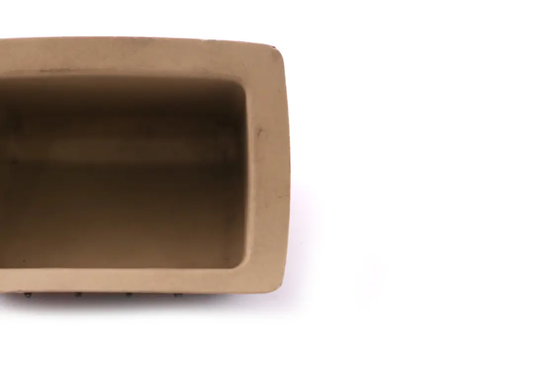 Mittelkonsole Fond Ablagefach Beige 7036500 für BMW Z4 E85 E86 mit Teilenummer 7073535 BMW Z4 E85 E86 Mittelkonsole Fond Ablagefach Beige 7036500 - SKU 7073535 - Teilenummer 7073535