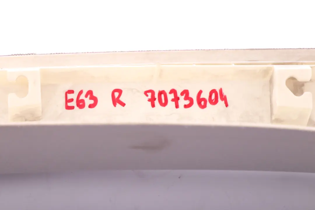 E63N LCI Couvercle Colonne A Droite Himmelgrau Gris 7009486 pour BMW E63 à propos du numéro de pièce 7073604 BMW E63 E63N LCI Couvercle Colonne A Droite Himmelgrau Gris 7009486 - SKU 7073604 - Numéro de pièce 7073604