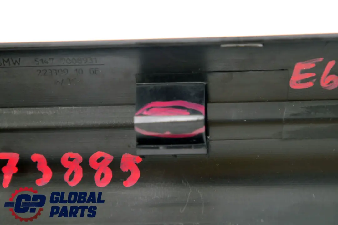E63N E64 Tapa Entrada Interior Izquierda Negro Schwarz 7008931 para BMW E63 con número de pieza 7073885 BMW E63 E63N E64 Tapa Entrada Interior Izquierda Negro Schwarz 7008931 - SKU 7073885 - Número de pieza 7073885