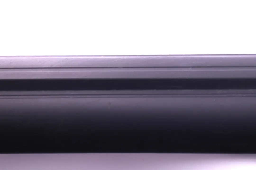 E63N E64 Bande de Couverture Entree Interieur Droite Noir pour BMW 6 E63 à propos du numéro de pièce 7073886 BMW 6 E63 E63N E64 Bande de Couverture Entree Interieur Droite Noir - SKU 7073886 - Numéro de pièce 7073886