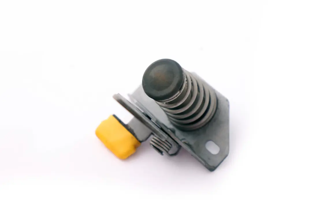 Front hood bonnet catch to BMW 3 Series E90 E90N E91 E91N E92 E92N with Part number 51237073916 BMW 3 Series E90 E90N E91 E91N E92 E92N Front hood bonnet catch - SKU 7073916 - Part number 51237073916