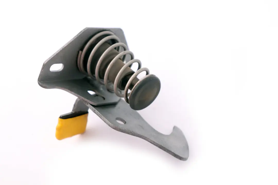 Front hood bonnet catch to BMW 3 Series E90 E90N E91 E91N E92 E92N with Part number 51237073916 BMW 3 Series E90 E90N E91 E91N E92 E92N Front hood bonnet catch - SKU 7073916 - Part number 51237073916