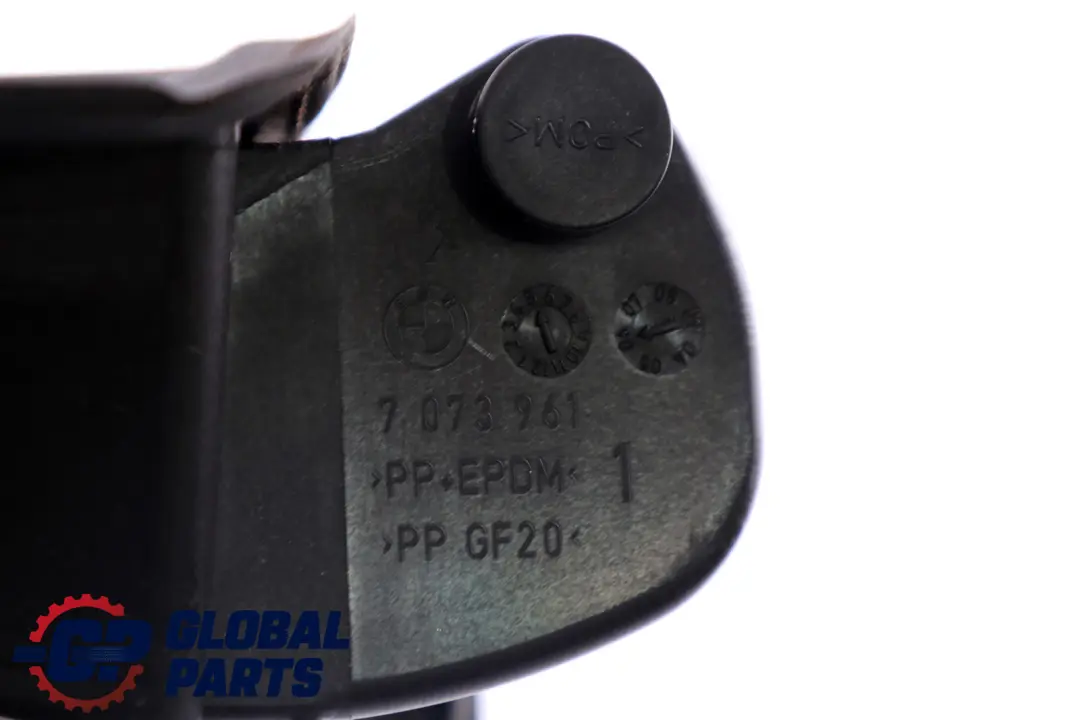 BMW E90 E91 Coperchio Serbatoio Carburante Supporto Alloggiamento - SKU 7073961 - Numero di parte 7073961