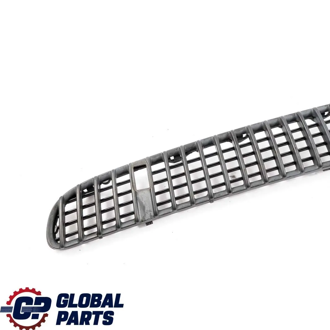 BMW E46 Griglia Ventilazione Superiore Anteriore Finitura Ugello - SKU 7075323 - Numero di parte 7075323