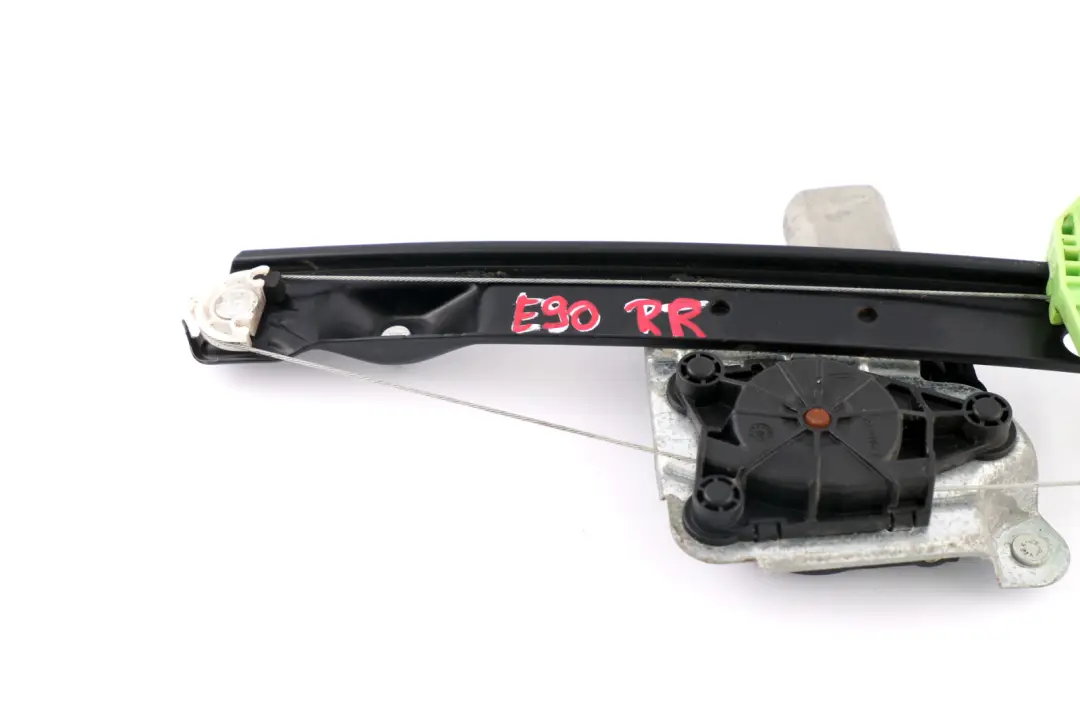 Window Glass Lifter Regulation Motor Rear Right O/S to BMW E90 E91 with Part number 7075884 BMW E90 E91 Window Glass Lifter Regulation Motor Rear Right O/S - SKU 7075884 - Part number 7075884