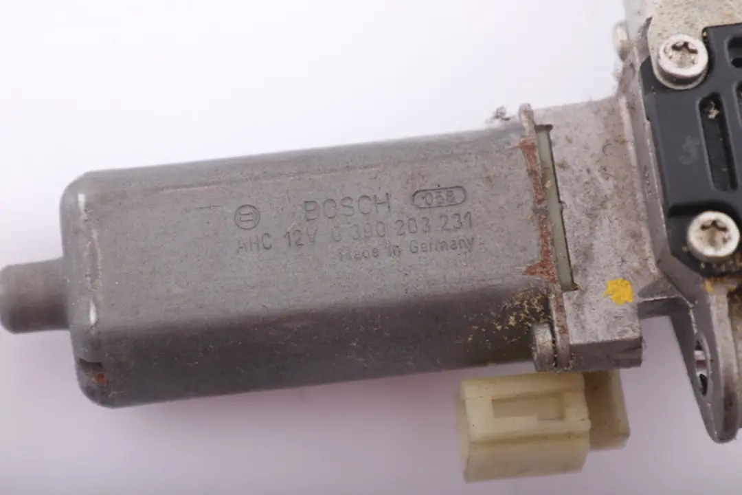 BMW E60 E61 E65 4 Vorne Links Sitzhöhenverstellung Antrieb Motor - SKU 7075943-4 - Teilenummer 7075943