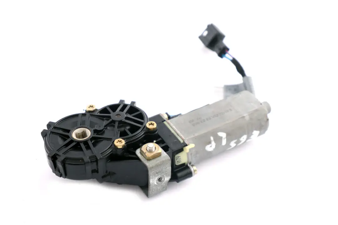 Front Left Seat Height Adjustment Drive N/S to BMW 5 7 X5 Series 6 E60 E61 E65 E70 with Part number 7075943 BMW 5 7 X5 Series 6 E60 E61 E65 E70 Front Left Seat Height Adjustment Drive N/S - SKU 7075943-6 - Part number 7075943