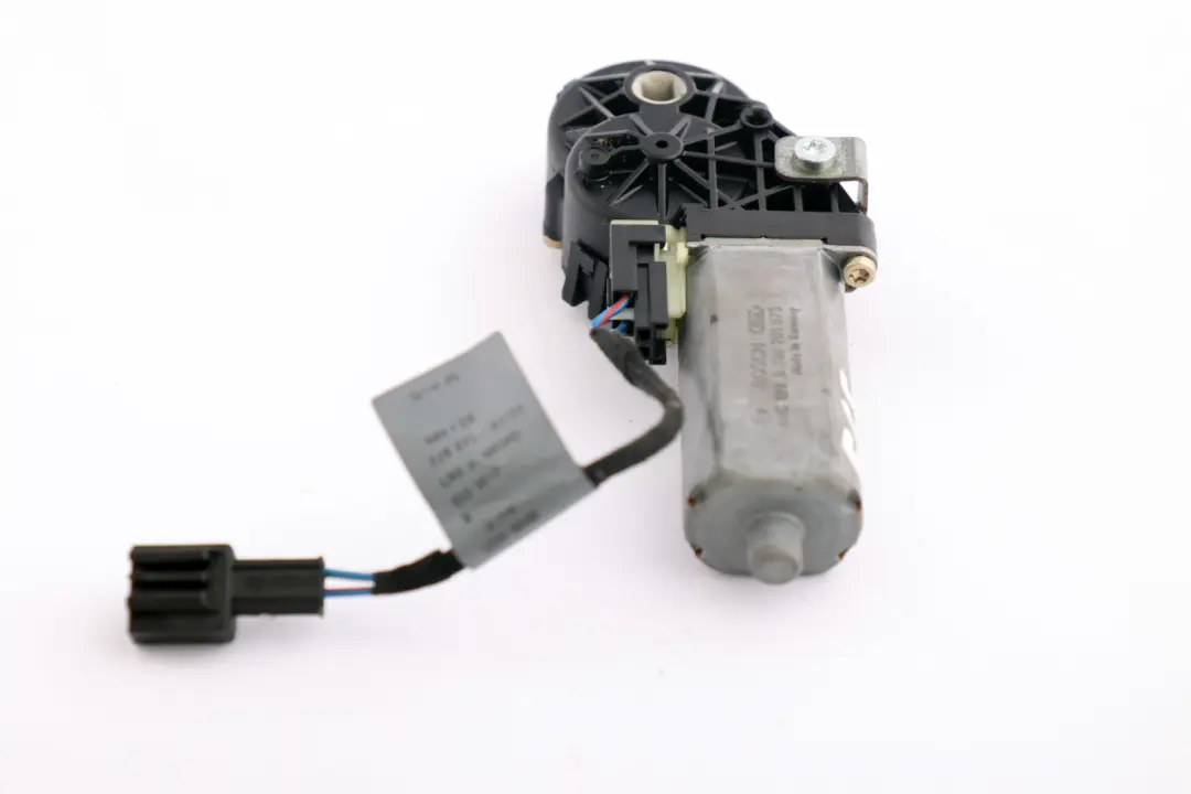 Front Left Seat Height Adjustment Drive N/S to BMW 5 7 X5 Series 6 E60 E61 E65 E70 with Part number 7075943 BMW 5 7 X5 Series 6 E60 E61 E65 E70 Front Left Seat Height Adjustment Drive N/S - SKU 7075943-6 - Part number 7075943