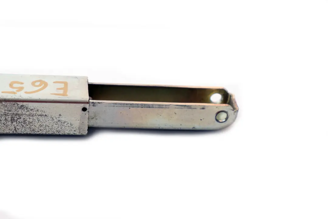 Silniczek regulacji fotela 8321088 do BMW E60 E61 o numerze 7075943 BMW E60 E61 Silniczek regulacji fotela 8321088 - SKU 7075943 - Numer Części 7075943