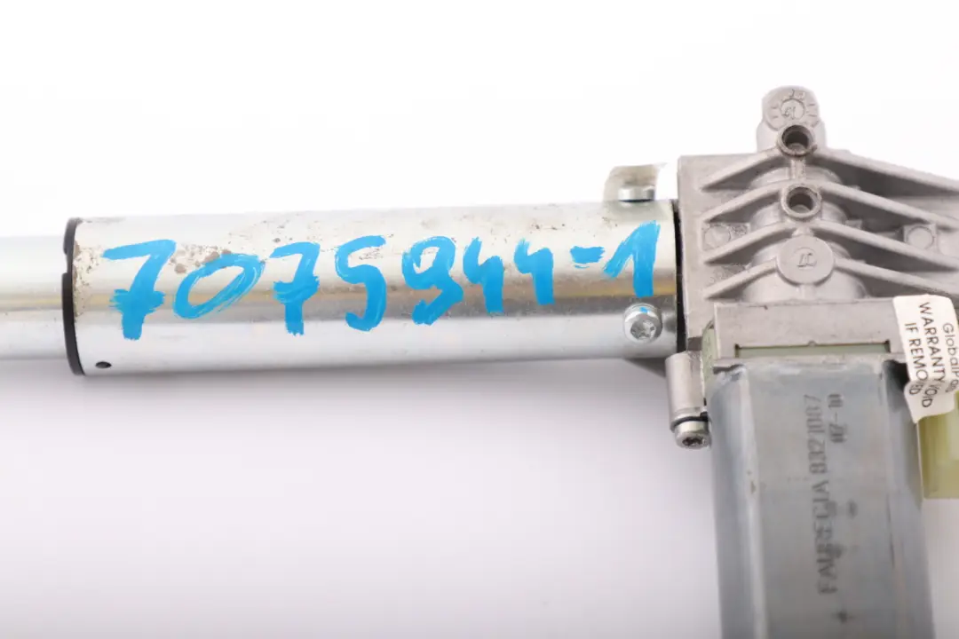 Delantero Derecho Ajuste Altura del Asiento del Conductor Drive para BMW E60 E61 E65 con número de pieza 7075944 BMW E60 E61 E65 Delantero Derecho Ajuste Altura del Asiento del Conductor Drive - SKU 7075944-1 - Número de pieza 7075944