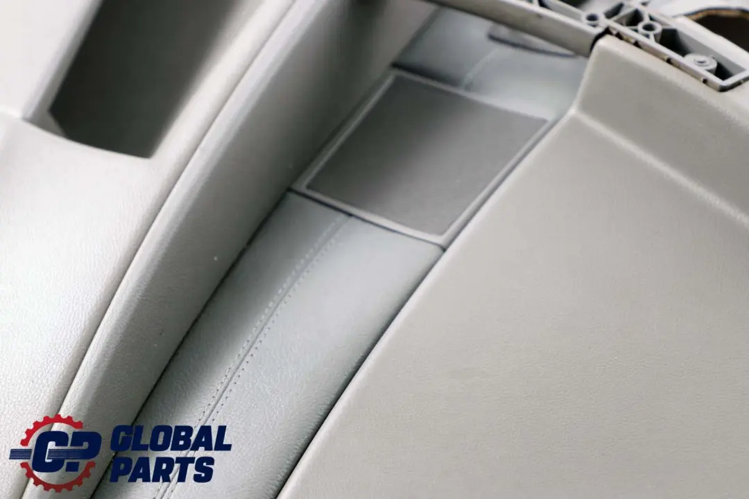 Boczek tapicerka drzwi lewy przód do BMW E60 E61 o numerze 7076169 BMW E60 E61 Boczek tapicerka drzwi lewy przód - SKU 7076169 - Numer Części 7076169