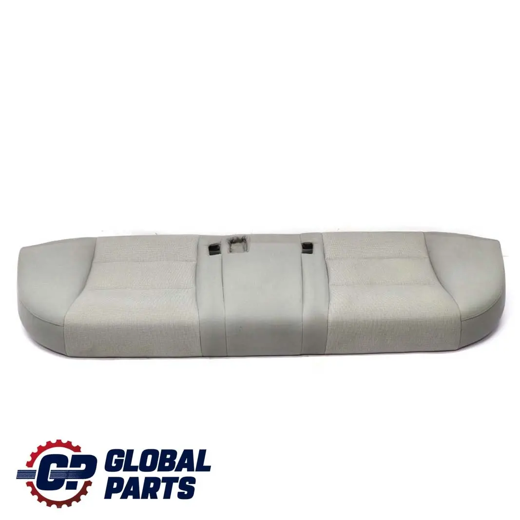 Interior Asiento Trasero Sofa Banco Tela Edward Gris para BMW E60 con número de pieza 7076307 BMW E60 Interior Asiento Trasero Sofa Banco Tela Edward Gris - SKU 7076307 - Número de pieza 7076307