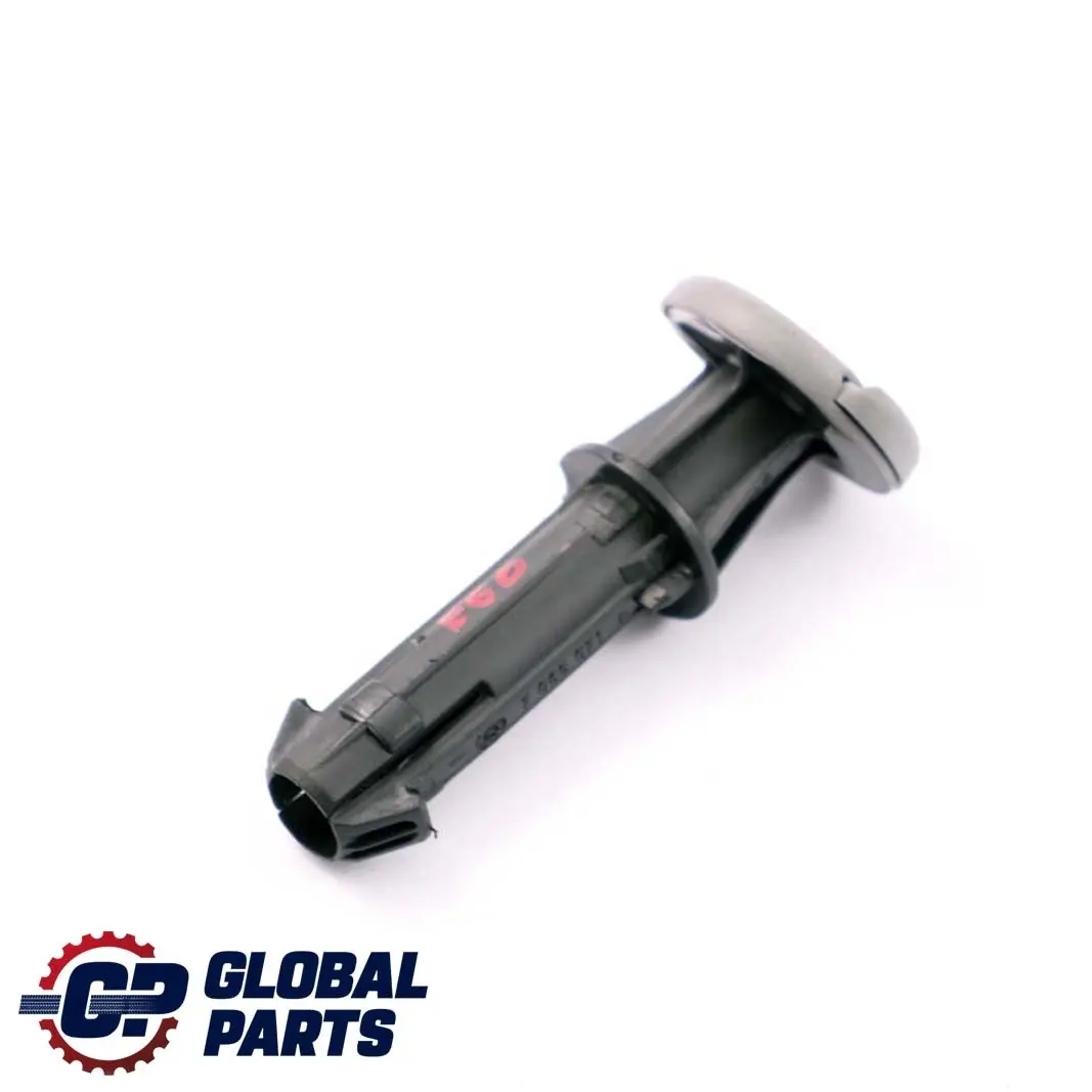 Guía Reposacabezas Asiento Delantero Fijación Soporte para BMW E60 E61 con número de pieza 7065071 BMW E60 E61 Guía Reposacabezas Asiento Delantero Fijación Soporte - SKU 7076681 - Número de pieza 7065071