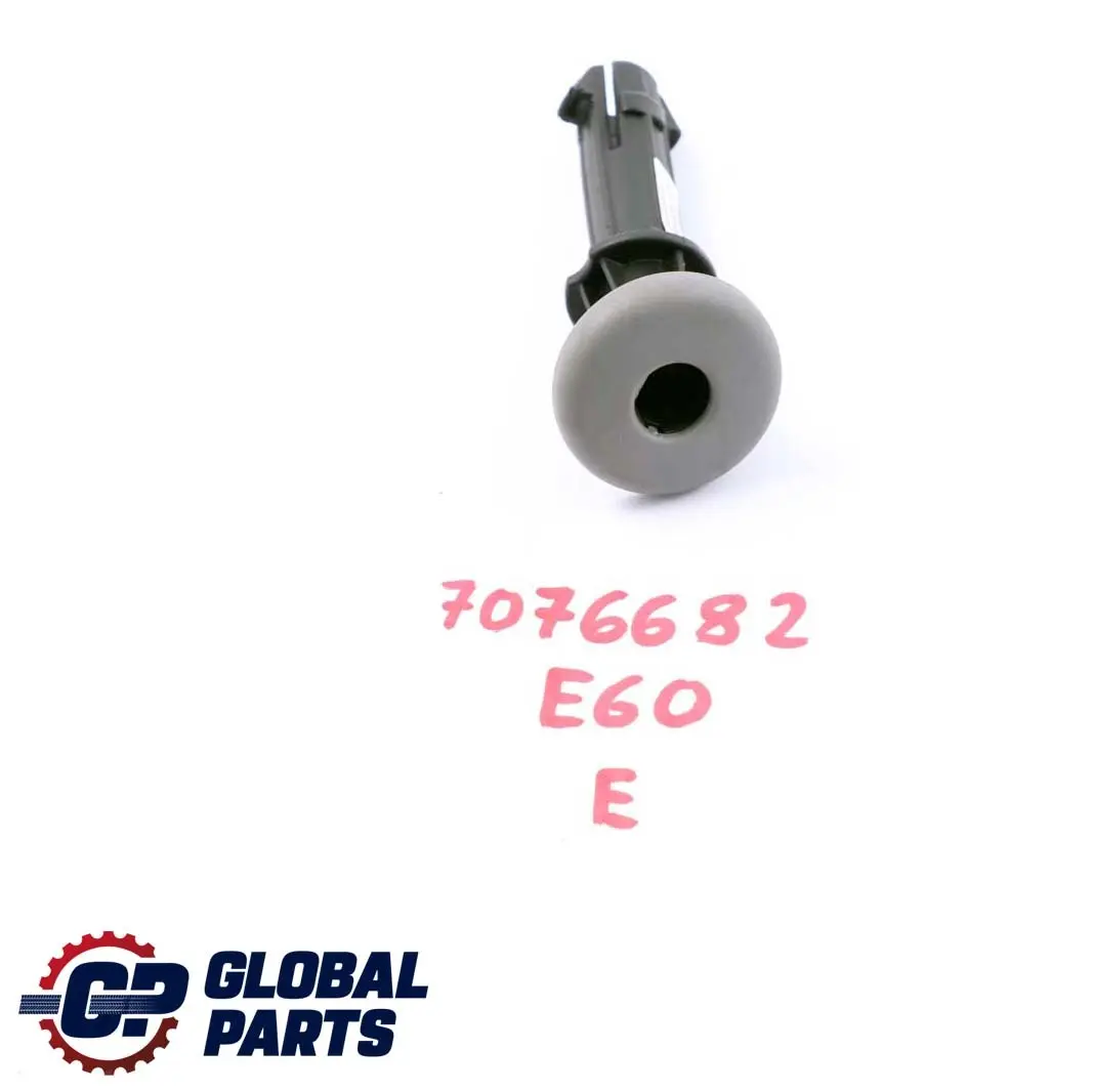 BMW E60 E61 Delantero Reposacabezas Guia Soporte Gris 7065072 - SKU 7076682 - Número de pieza 7076682